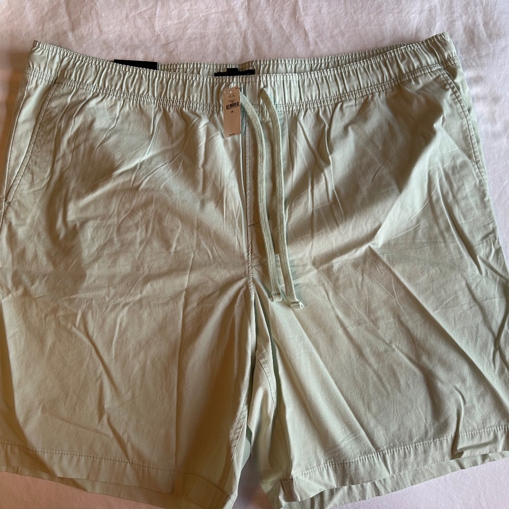 Banana Republic Deck Shorts - Size XXL - NWT